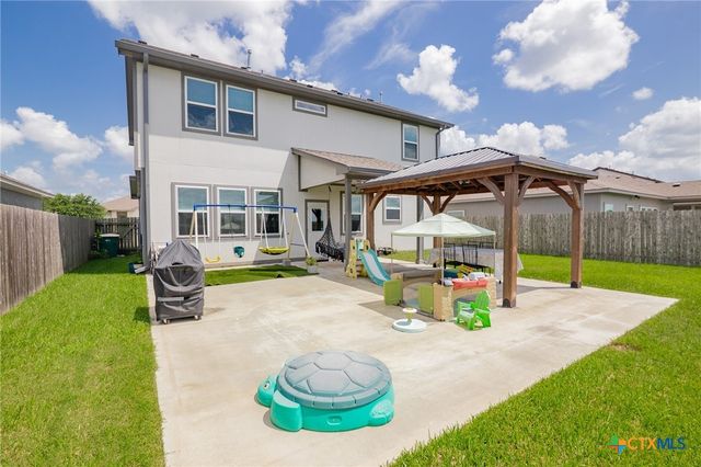 323 Brushy Creek, Victoria, TX 77904