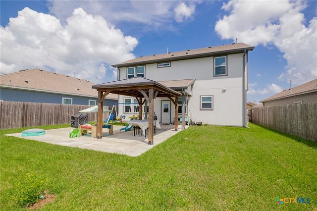 323 Brushy Creek, Victoria, TX 77904