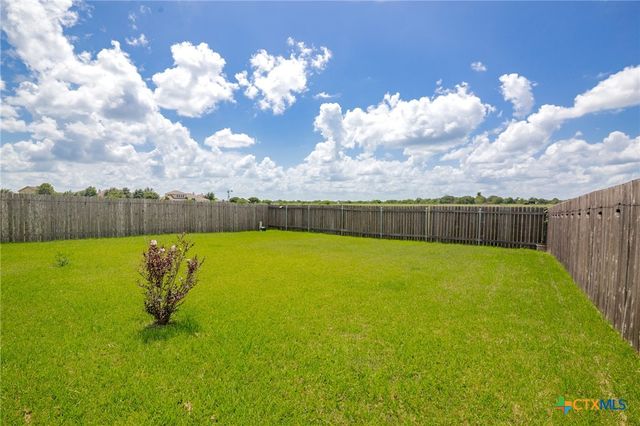323 Brushy Creek, Victoria, TX 77904