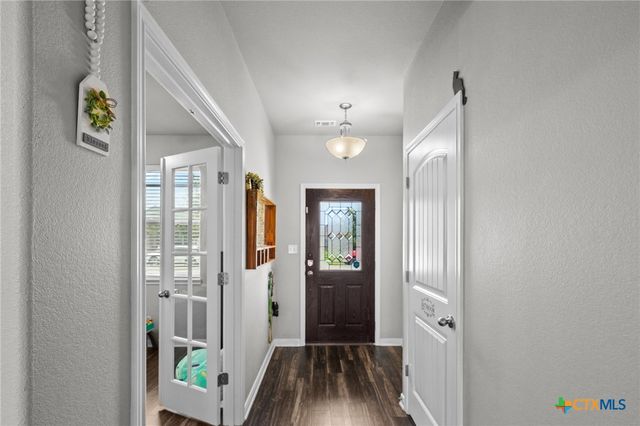 323 Brushy Creek, Victoria, TX 77904