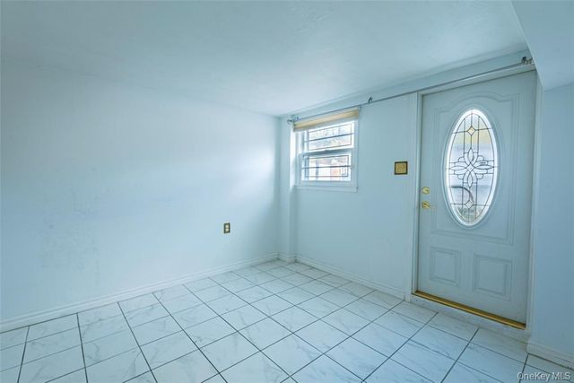 244-19 Grand Central Parkway, New York City, NY 11362