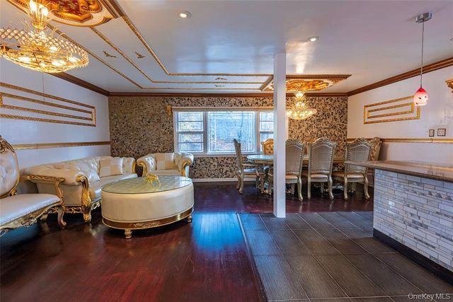 244-19 Grand Central Parkway, New York City, NY 11362