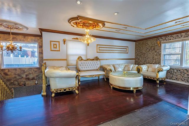 244-19 Grand Central Parkway, New York City, NY 11362