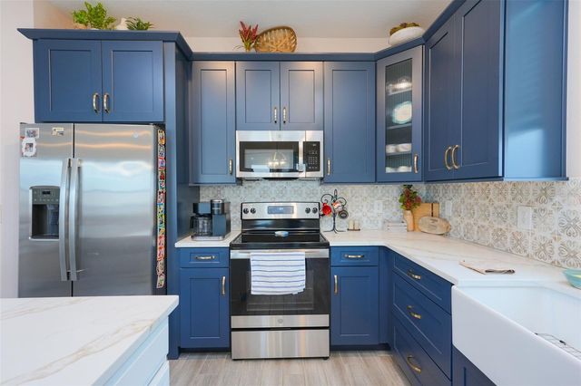 757 CITRUS RESERVE BOULEVARD, Davenport, FL 33837