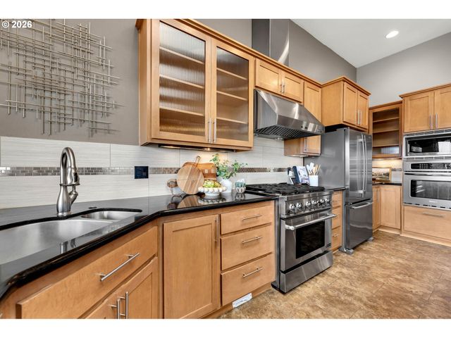 2509 39TH St, Washougal, WA 98671