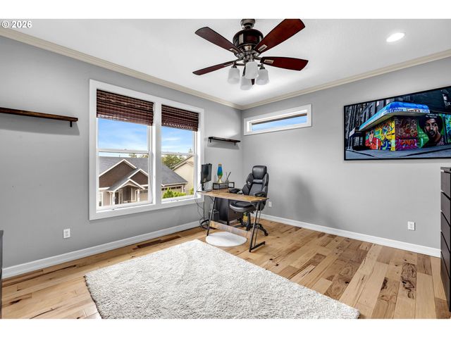 2509 39TH St, Washougal, WA 98671