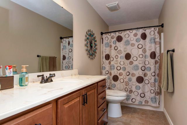 527 East Logan Street, Willard, MO 65781