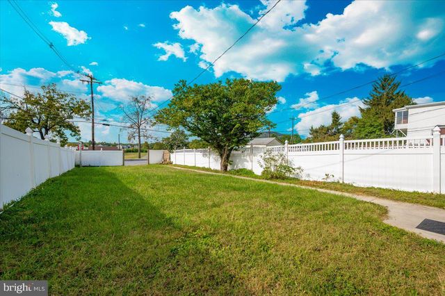 201 W MAIN ST, Emmitsburg, MD 21727