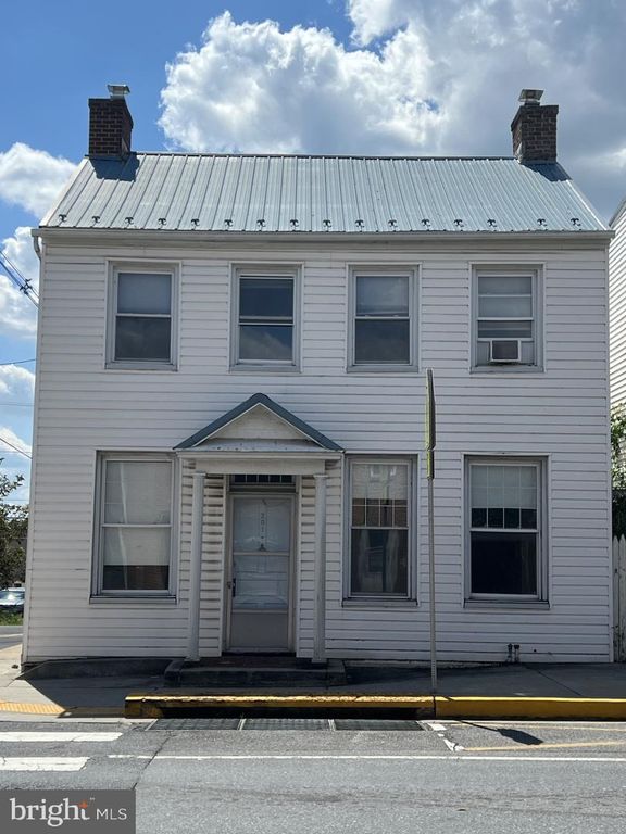 201 W MAIN ST, Emmitsburg, MD 21727