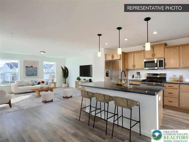 730 Fawn Way Lot 12, Pennsburg Boro, PA 18073