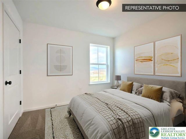 730 Fawn Way Lot 12, Pennsburg Boro, PA 18073