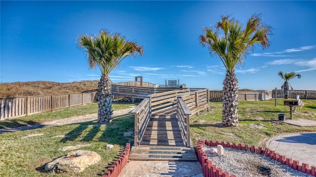 7477 State Highway 361 305, Port Aransas, TX 78373