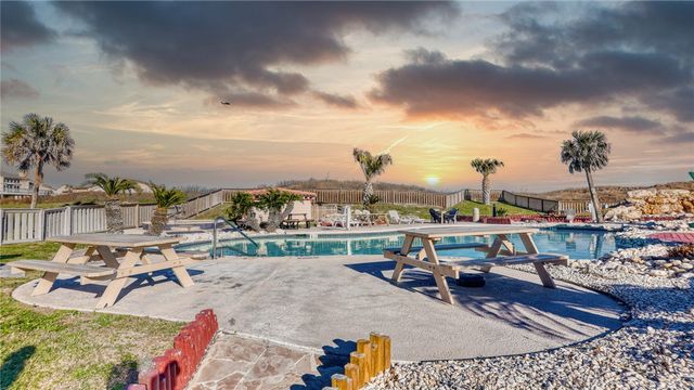 7477 State Highway 361 305, Port Aransas, TX 78373