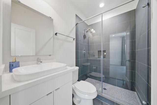 1436 W 24th Street, Houston, TX 77008