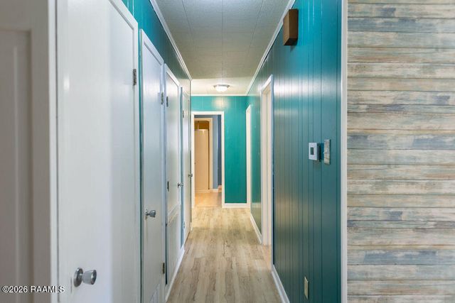 1058 S Berwick Avenue, Basile, LA 70515