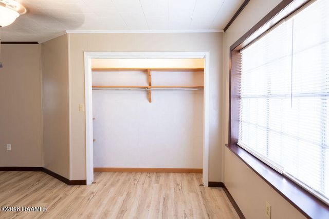 1058 S Berwick Avenue, Basile, LA 70515