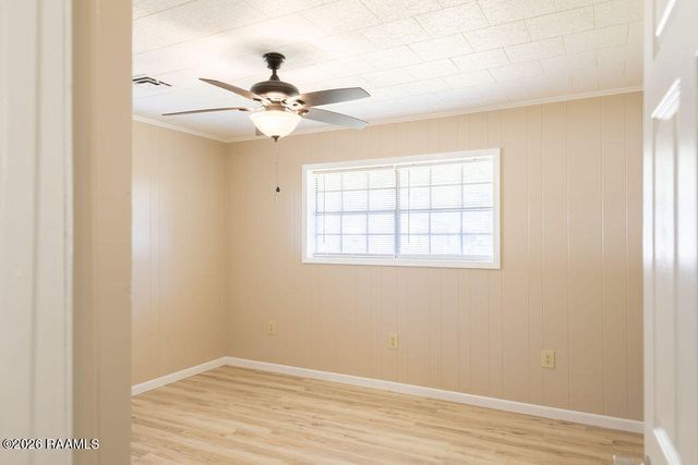 1058 S Berwick Avenue, Basile, LA 70515