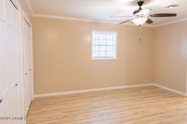 1058 S Berwick Avenue, Basile, LA 70515