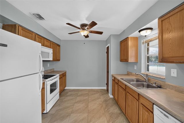 5245 SE 107TH PLACE, Belleview, FL 34420