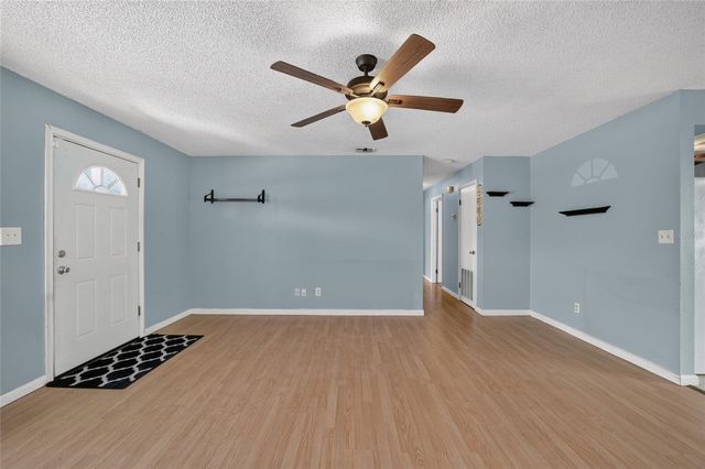 5245 SE 107TH PLACE, Belleview, FL 34420