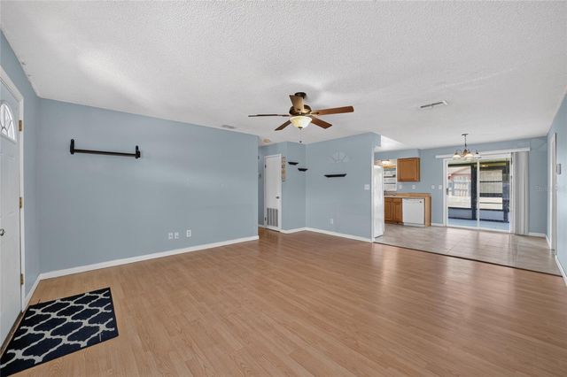 5245 SE 107TH PLACE, Belleview, FL 34420
