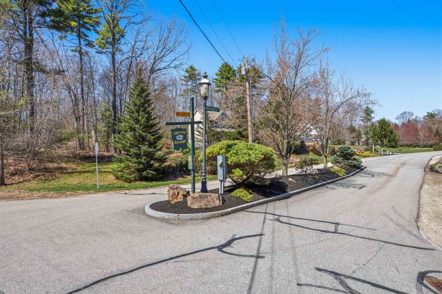 8 Flag Court, Auburn, NH 03032