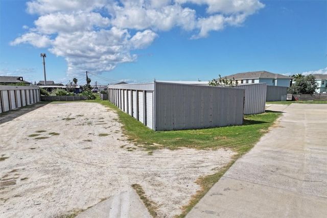119 Oleander St, Port Aransas, TX 78373