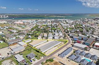 119 Oleander St, Port Aransas, TX 78373