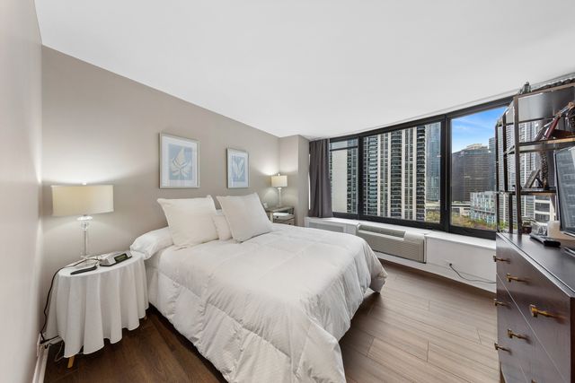 155 N HARBOR Drive 1413, Chicago, IL 60601