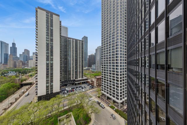 155 N HARBOR Drive 1413, Chicago, IL 60601