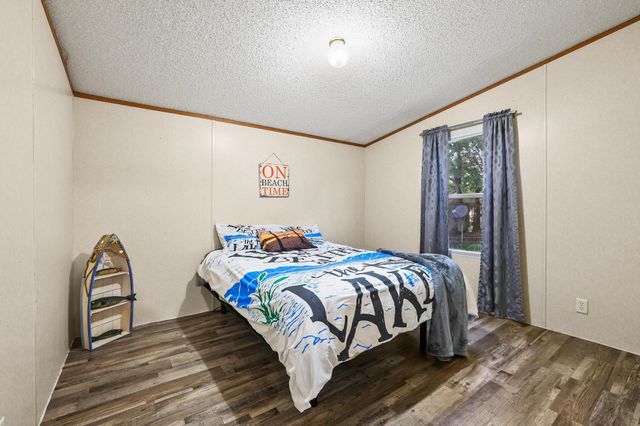 7401 Oakview Drive, Bonham, TX 75418