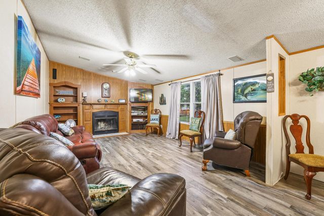 7401 Oakview Drive, Bonham, TX 75418