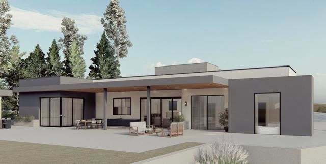 9608 Sunset Avenue, La Mesa, CA 91941