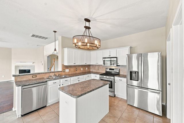 18810 Lantern Cove Lane, Tomball, TX 77375