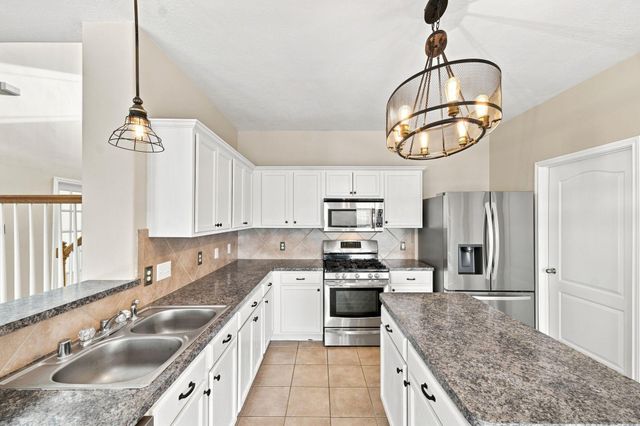 18810 Lantern Cove Lane, Tomball, TX 77375