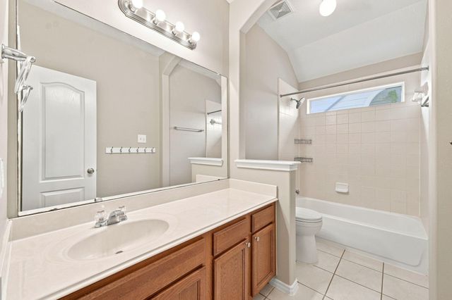 18810 Lantern Cove Lane, Tomball, TX 77375