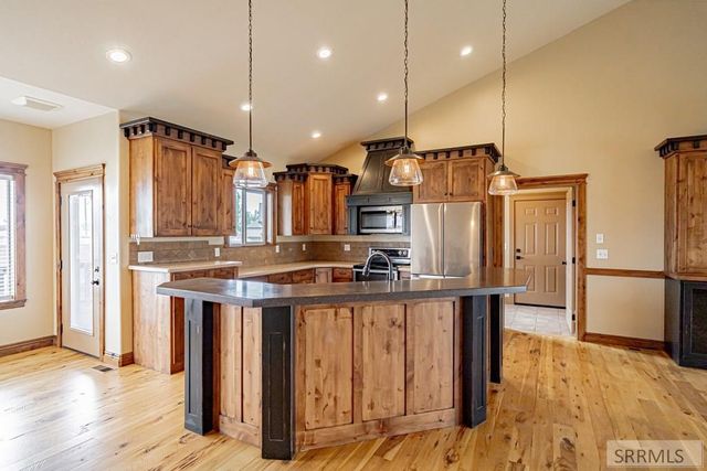 132 N 4020 E, Rigby, ID 83442