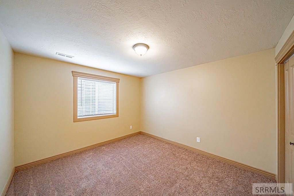 Image 45 of property listing at 132 N 4020 E, Rigby, ID 83442