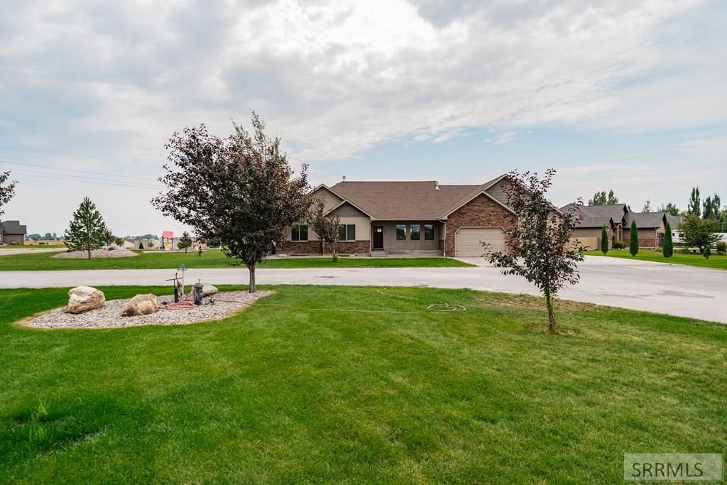 Image 7 of property listing at 132 N 4020 E, Rigby, ID 83442