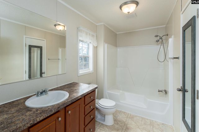 105 Indian Trace CT, Gilbert, SC 29054