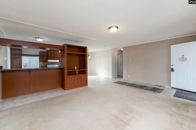 105 Indian Trace CT, Gilbert, SC 29054