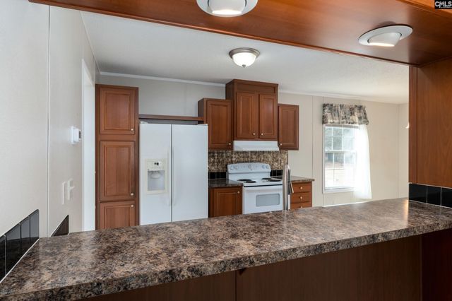 105 Indian Trace CT, Gilbert, SC 29054