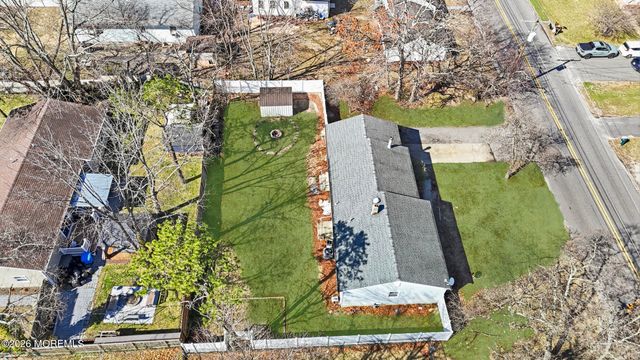 1212 Broadway Boulevard, Toms River, NJ 08757