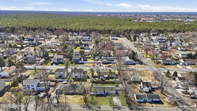 1212 Broadway Boulevard, Toms River, NJ 08757