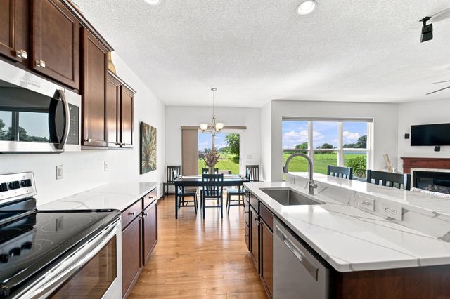 1015 Rocky Ridge Road, Cedar Falls, IA 50613