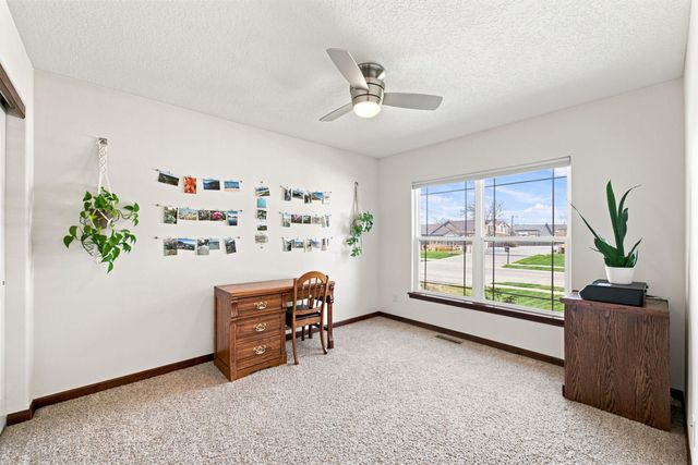 1015 Rocky Ridge Road, Cedar Falls, IA 50613