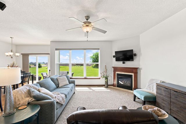 1015 Rocky Ridge Road, Cedar Falls, IA 50613