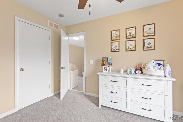 949 Hickory Creek Drive, Temperance, MI 48182