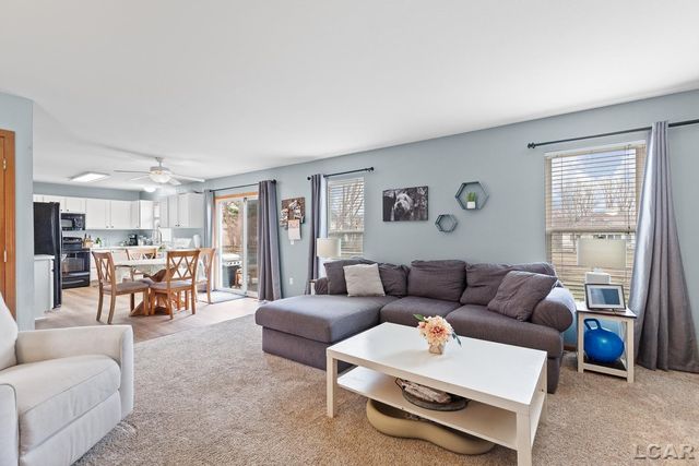 949 Hickory Creek Drive, Temperance, MI 48182