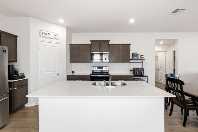 2005 Feeder Way, Royse City, TX 75189